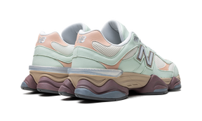 New Balance 9060 Clay Ash