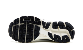 Nike Zoom Vomero 5 Photon Dust Metallic Silver