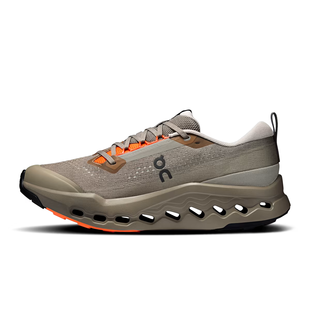 On Running Cloudsurfer Trail 2 'Eclipse Cinder'