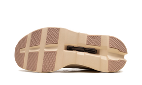 On Running Cloudmonster WMNS "Moon/Fawn"