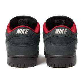 Supreme x Nike SB Dunk Low Black
