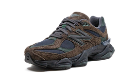 New Balance 9060 Beef And Broccoli