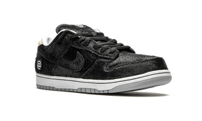 Nike SB Dunk Low "Medicom Toy - BE@RBRICK"