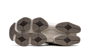 New Balance 9060 Mushroom Brown